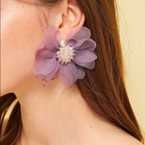 ☆ beaded mesh flower earrings ☆ - Picture 2 of 5